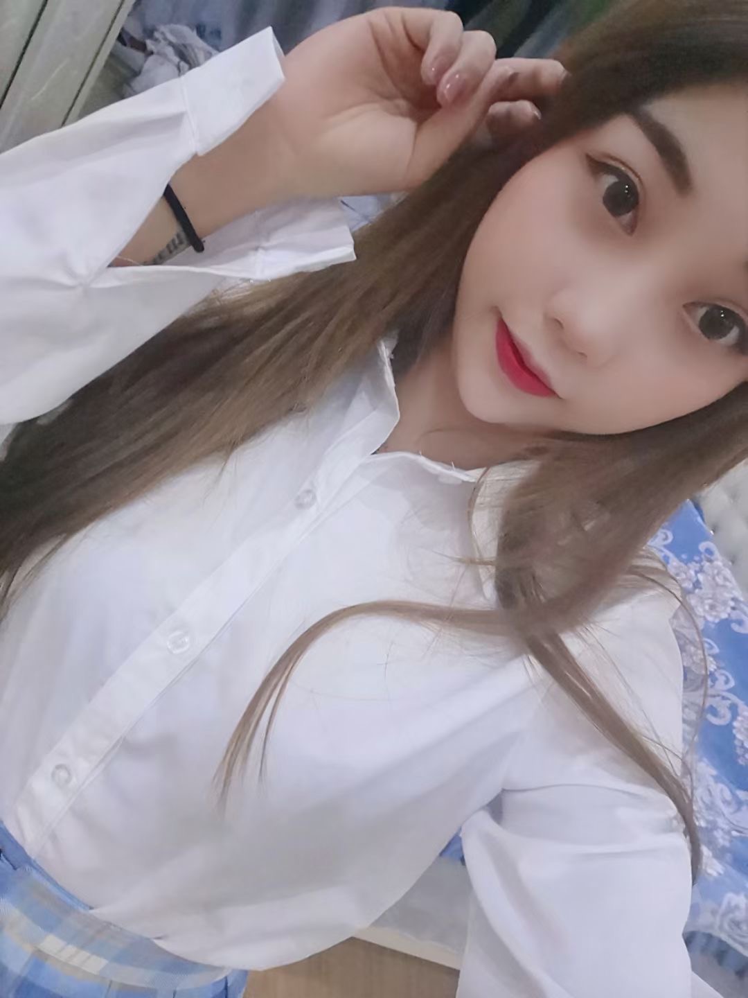 茂业薄情妹妹